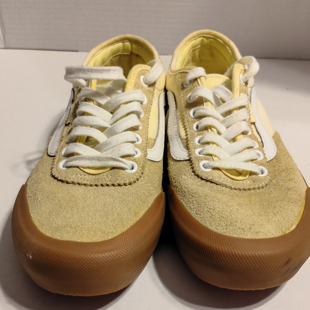 Vans Yellow and White PRO Skateboard tennis M9